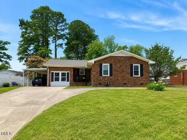 $179,900 | 702 Crestview Avenue Southwest, Wilson, NC 27893