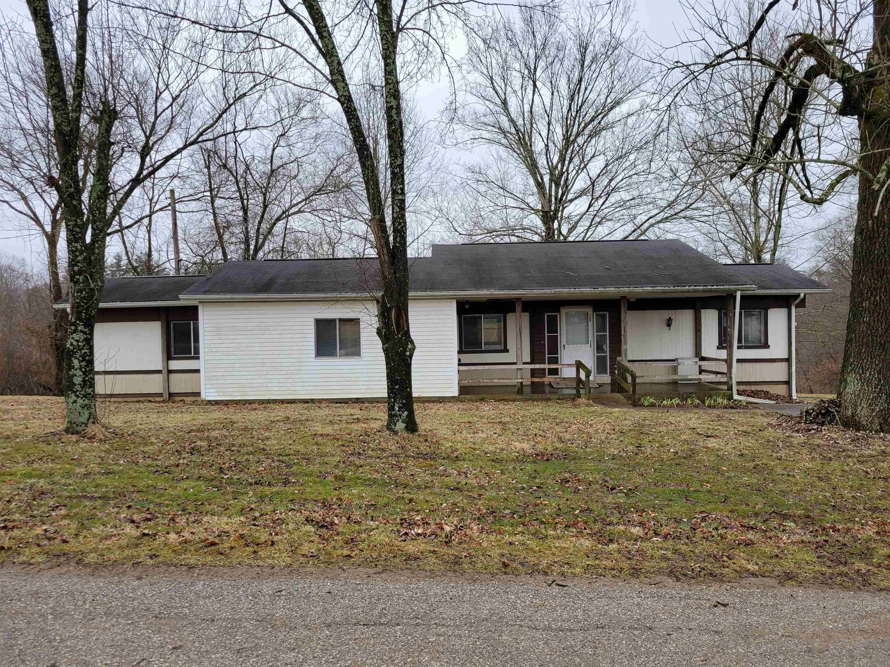 1650 WPA Road Mitchell, IN 47446 - Photo 1 of 33