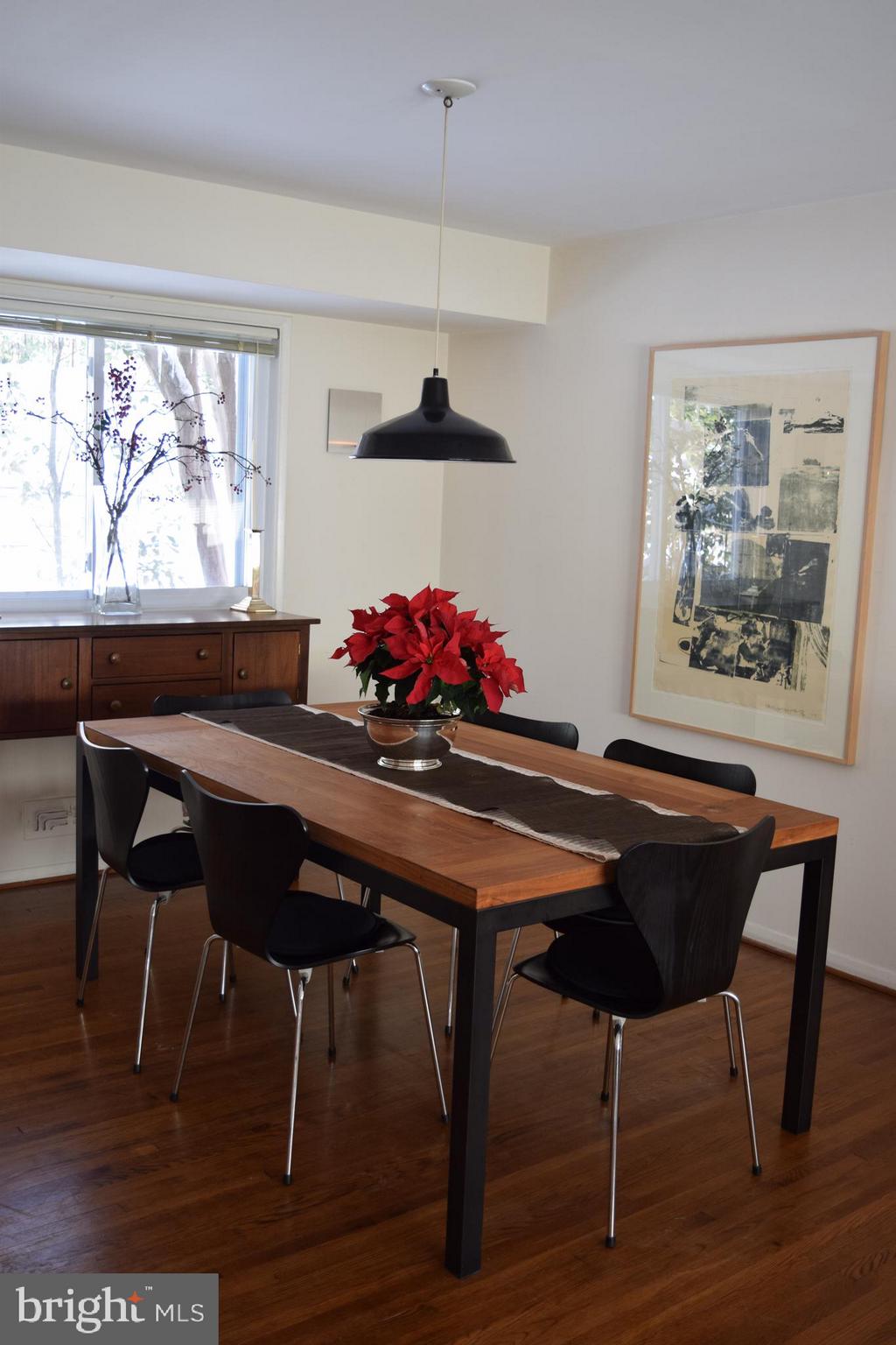 2707 Military Road Arlington, VA 22207 - Photo 10 of 28 Dining Room