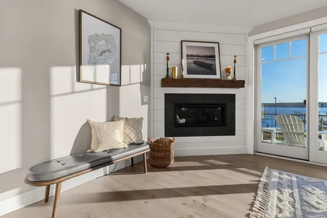 $2,555,555 | 33 Little Bay Drive, Dover, NH 03820