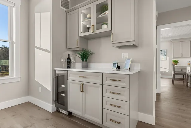 $2,555,555 | 33 Little Bay Drive, Dover, NH 03820