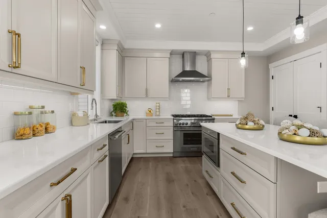 $2,555,555 | 33 Little Bay Drive, Dover, NH 03820