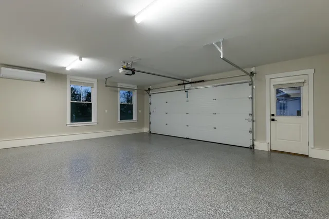 $2,555,555 | 33 Little Bay Drive, Dover, NH 03820