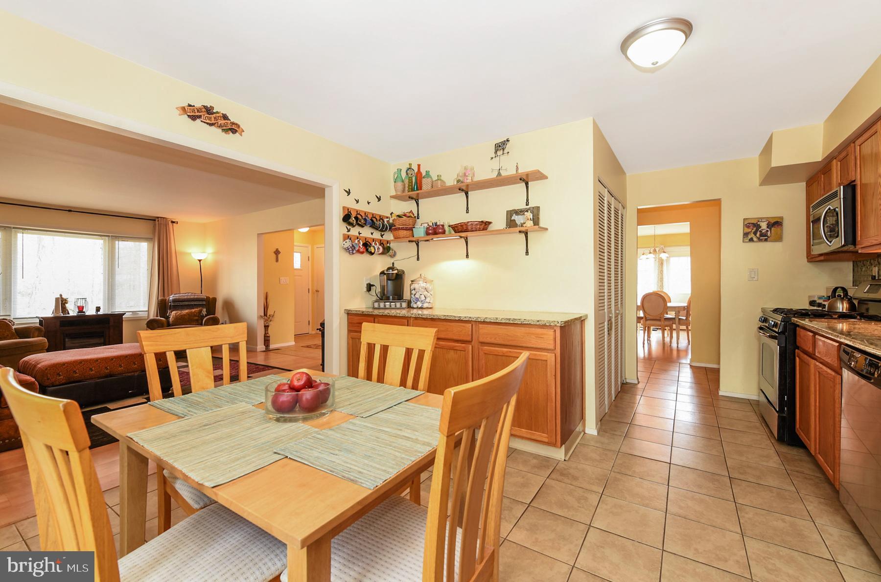 31 Exeter Road Hightstown, NJ 08520 - Photo 13 of 30 Gallery Image 13