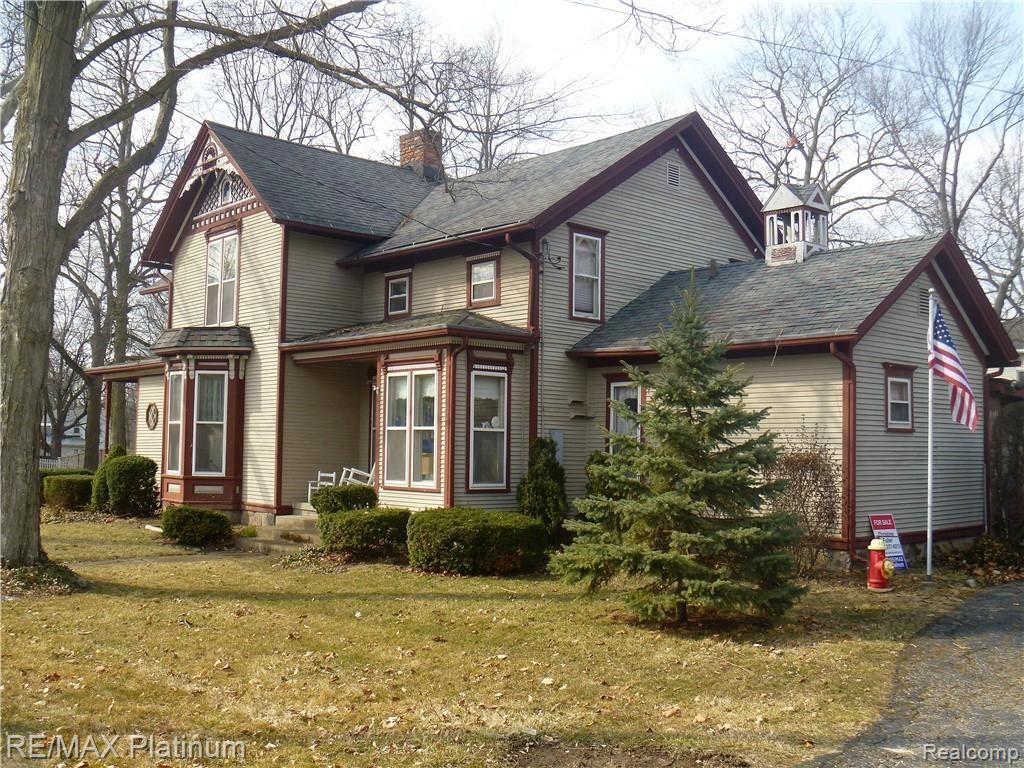 703 North State Street Howell, MI 48843 - Photo 12 of 14 P1020251.JPG