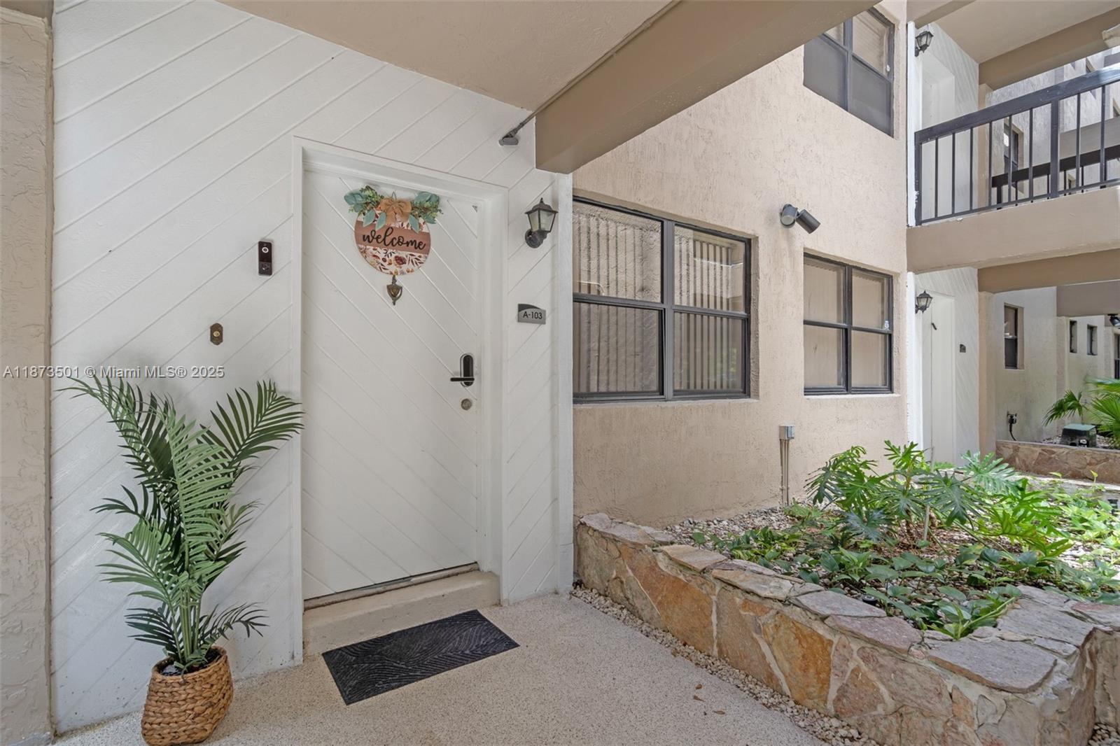 451 Ives Dairy Road, Unit 1031 Miami, FL 33179 - Photo 2 of 29