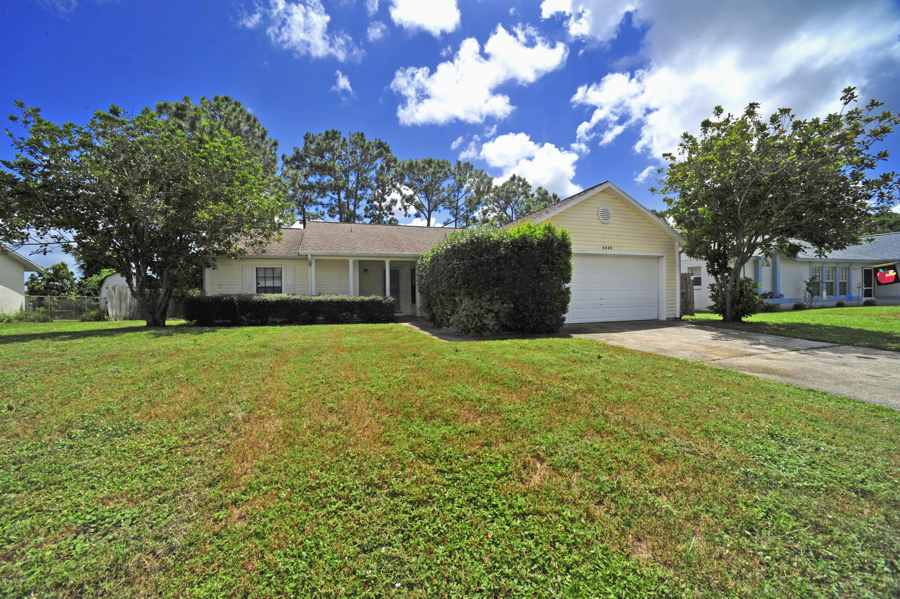 5229 Bridge Road Cocoa, FL 32927 - Photo 13 of 22 _REW0632