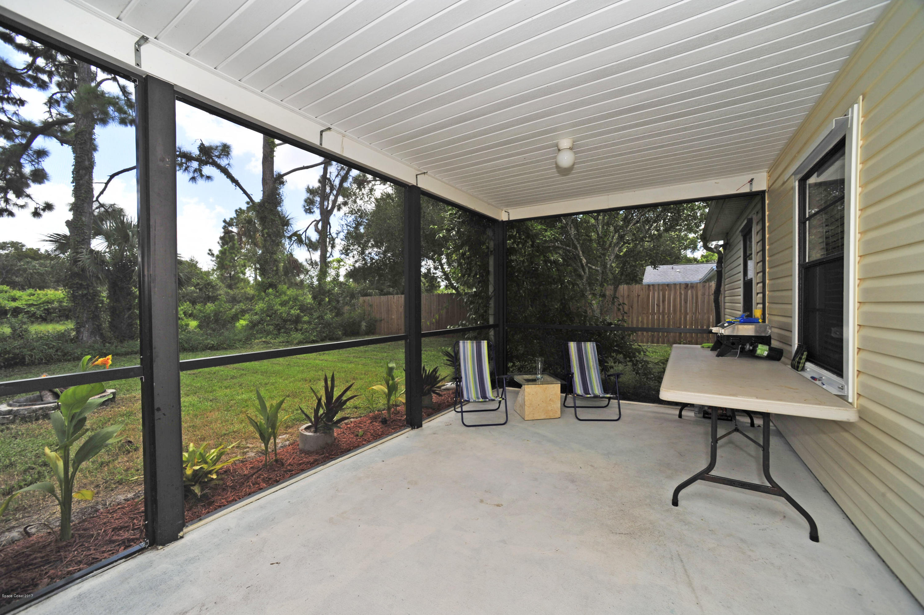 5229 Bridge Road Cocoa, FL 32927 - Photo 19 of 22 _REW0657