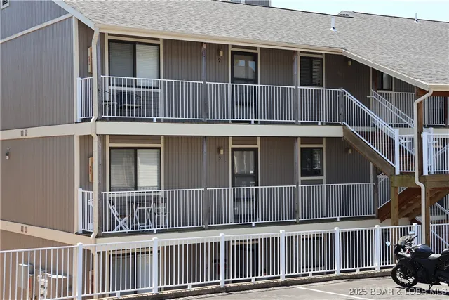 $240,000 | 611 Lazy Days Road, Unit C9, Osage Beach, MO 65065