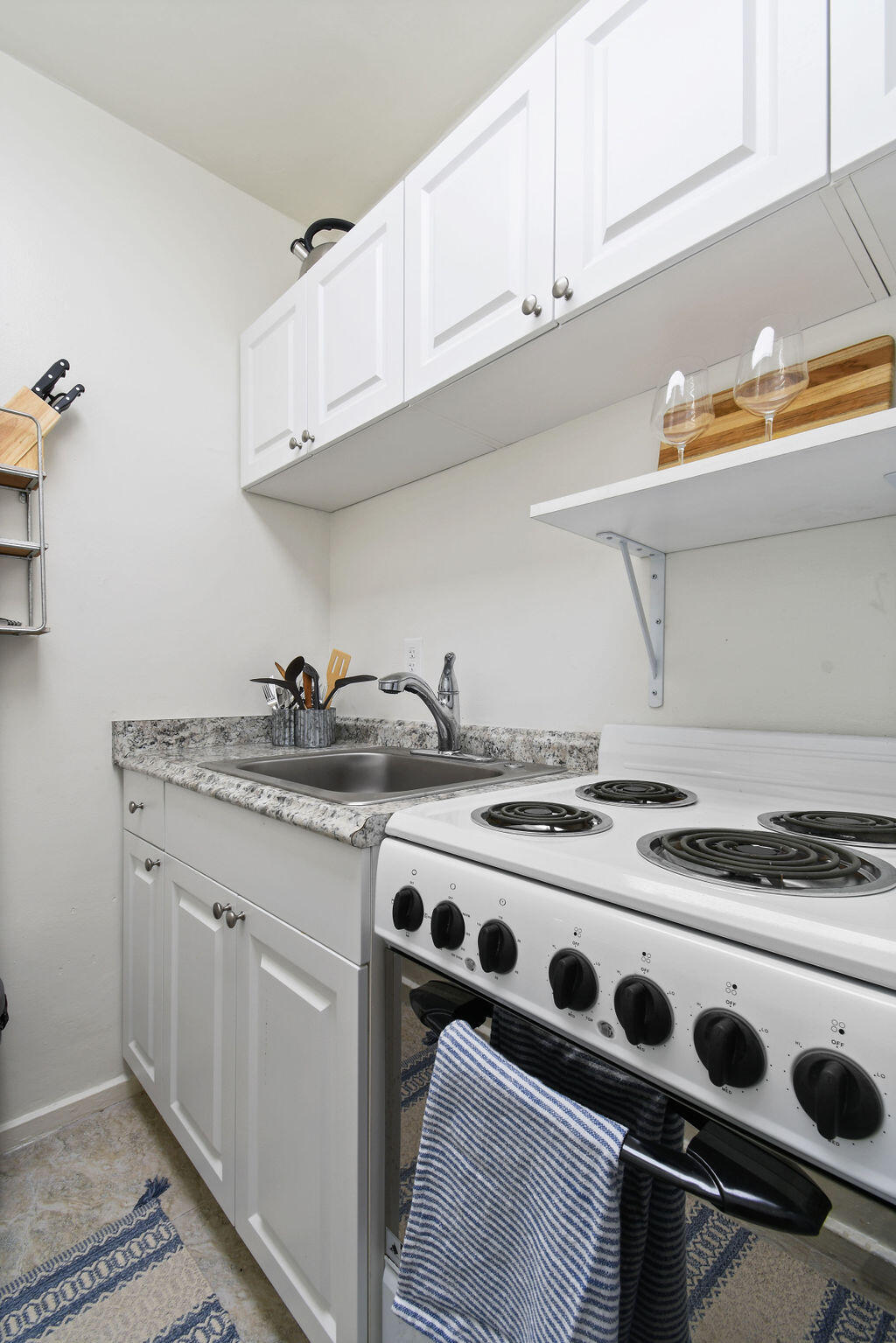 172 North County Road Palm Beach, FL 33480 - Photo 32 of 49 Residence #8