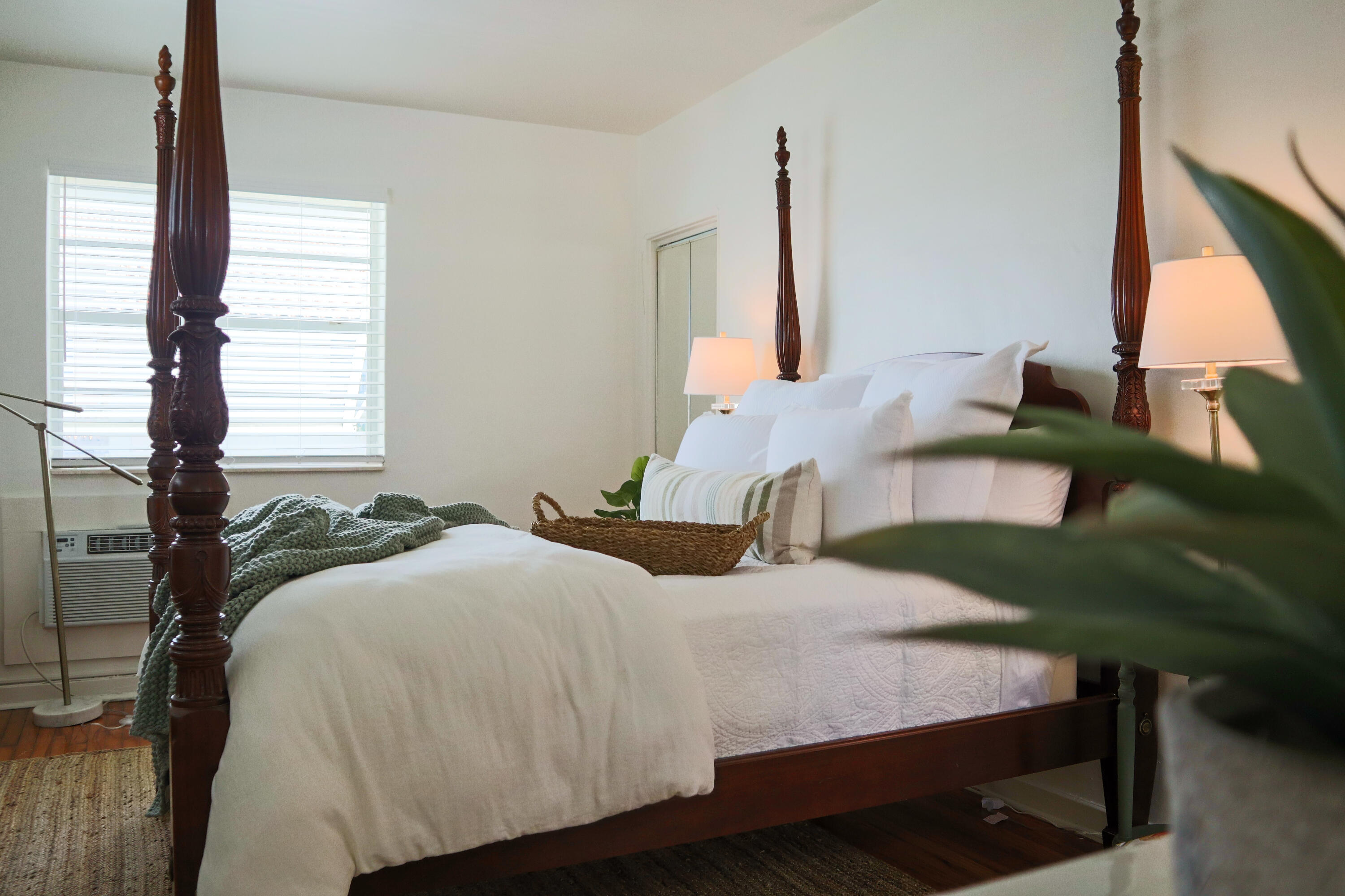 172 North County Road Palm Beach, FL 33480 - Photo 40 of 49 IMG_0725