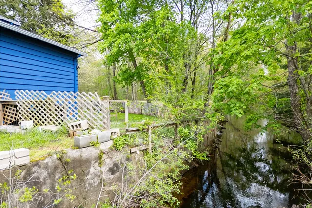 $280,000 | 71 Centennial Street, Burrillville, RI 02859