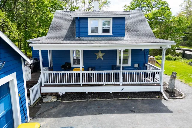 $280,000 | 71 Centennial Street, Burrillville, RI 02859
