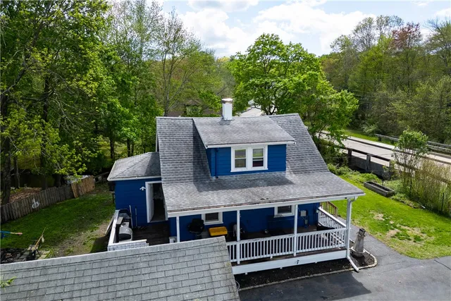 $280,000 | 71 Centennial Street, Burrillville, RI 02859