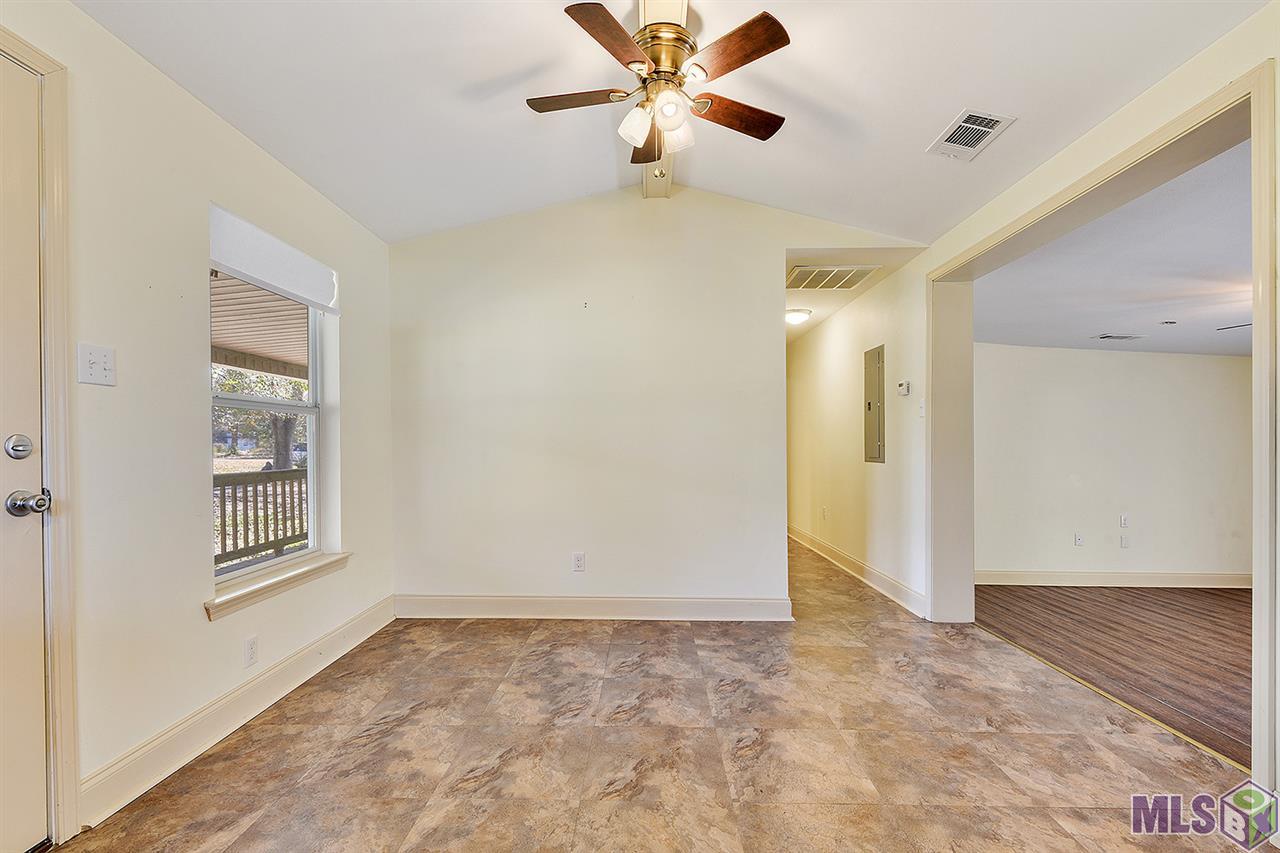 30525 Norris Bendily Road Denham Springs, LA 70726 - Photo 7 of 11 Gallery Image 7
