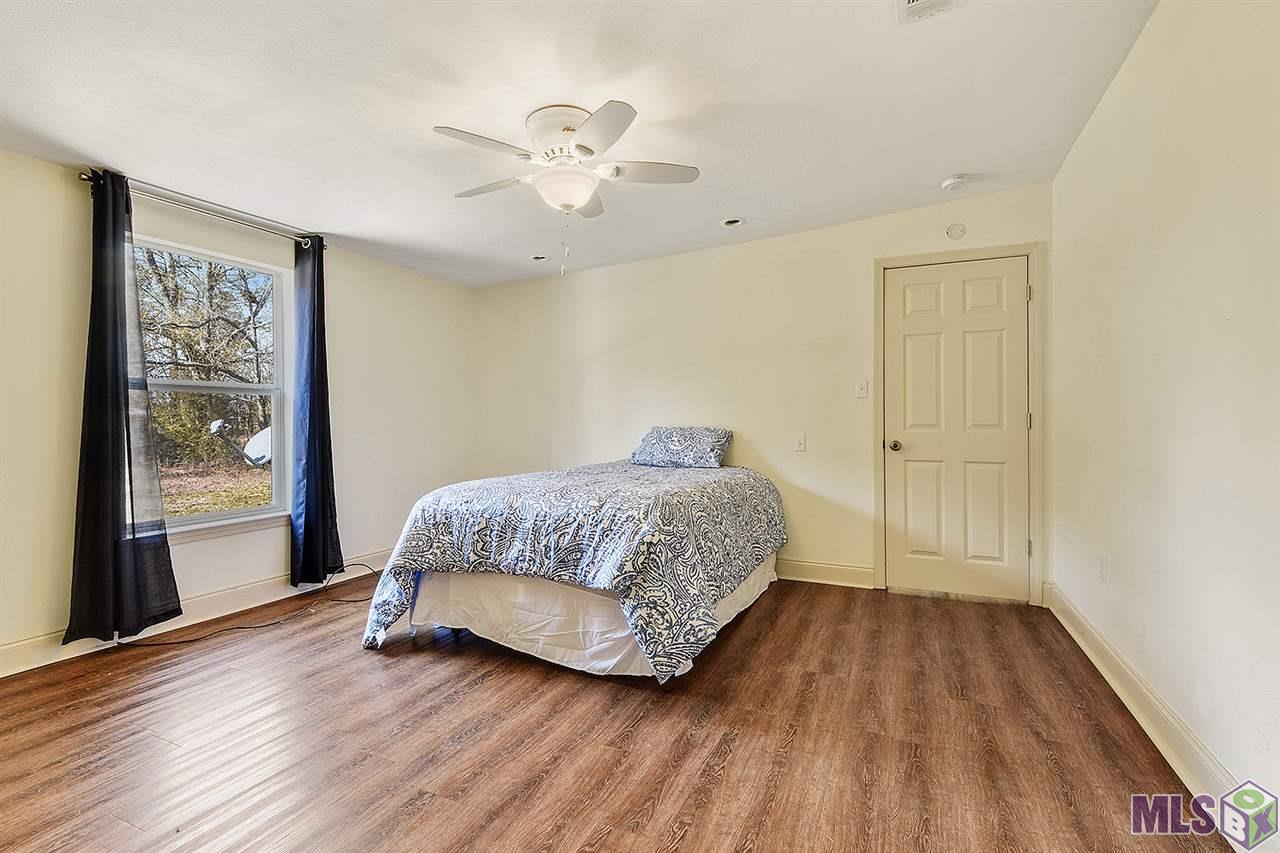 30525 Norris Bendily Road Denham Springs, LA 70726 - Photo 8 of 11 Gallery Image 8