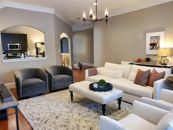 $2,350 | 15939 Cottage Ivy Circle, Tomball, TX 77377