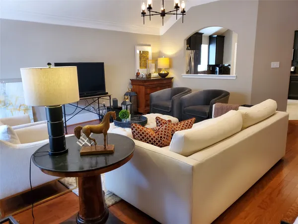 $2,350 | 15939 Cottage Ivy Circle, Tomball, TX 77377