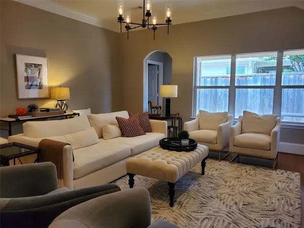 $2,350 | 15939 Cottage Ivy Circle, Tomball, TX 77377