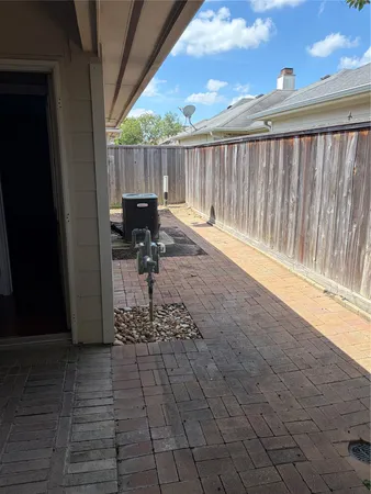 $2,350 | 15939 Cottage Ivy Circle, Tomball, TX 77377