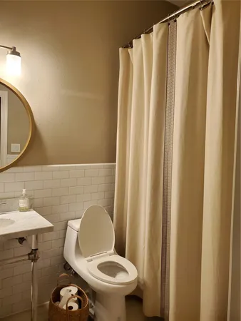 $2,350 | 15939 Cottage Ivy Circle, Tomball, TX 77377