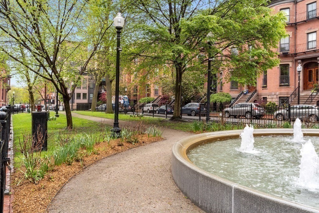 16 Worcester Square, Unit 3 Boston, MA 02118 - Photo 17 of 18 a view of a house with swimming pool and sitting area