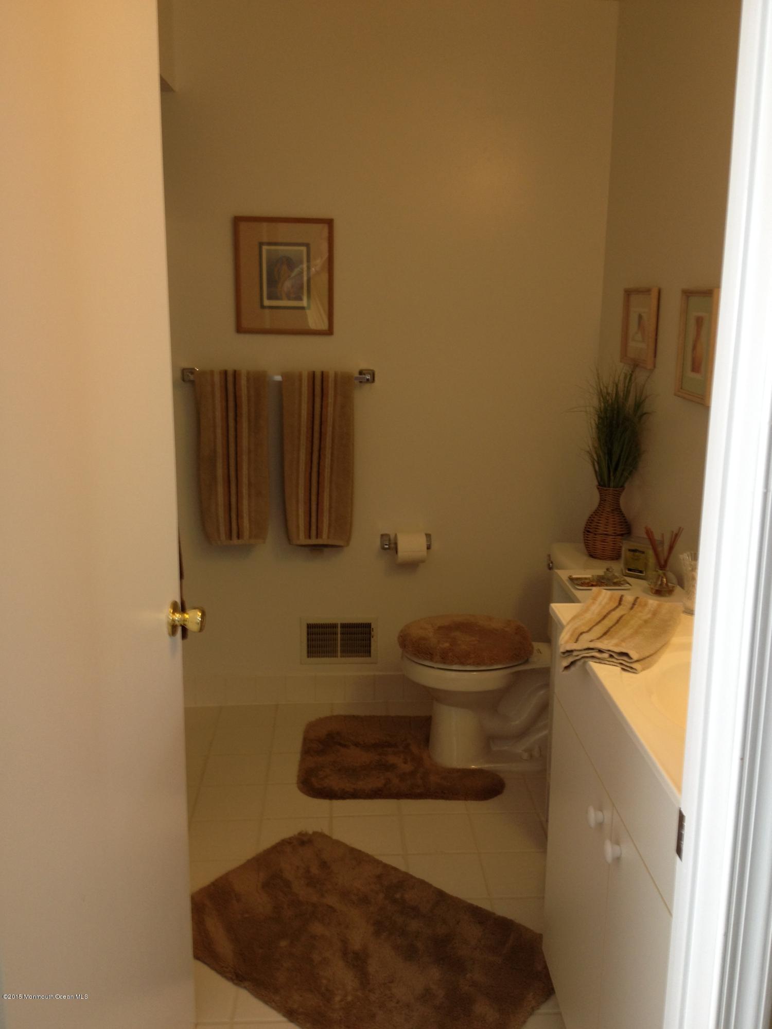 205 Vienna Road Howell, NJ 07731 - Photo 24 of 27 Master bath