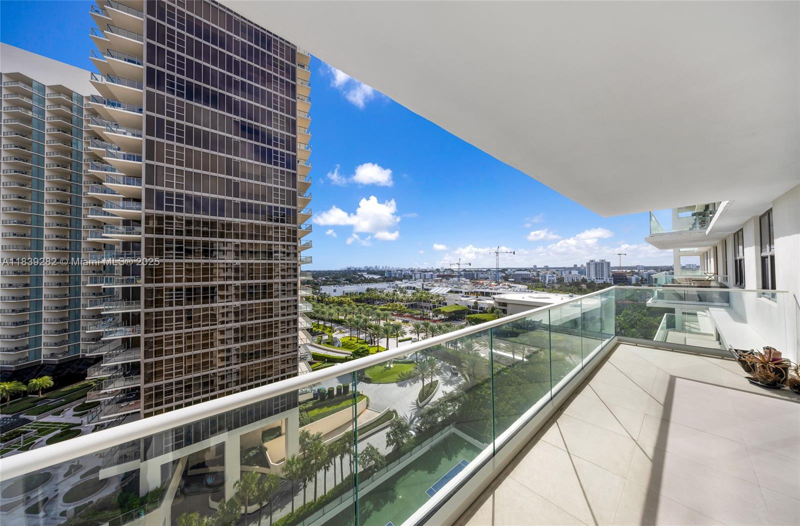 9801 Collins Avenue, Unit 16U Bal Harbour, FL 33154 - Photo 29 of 33 a view of balcony with city view
