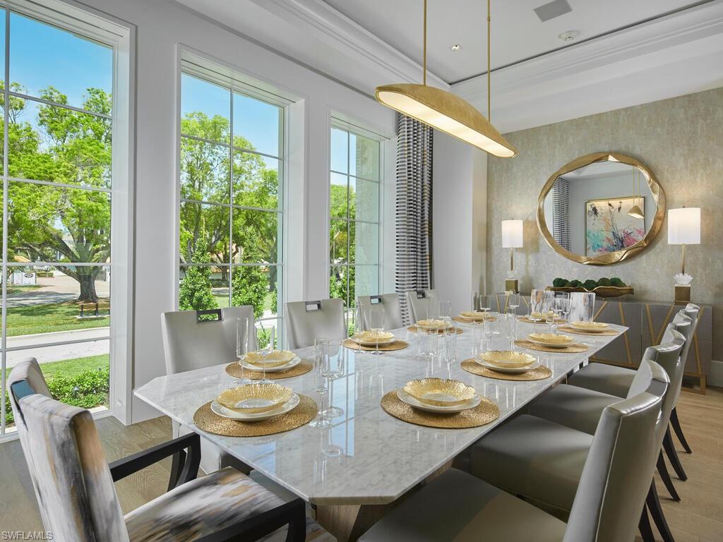 2075 Gordon Drive East Naples, FL 34102 - Photo 11 of 38