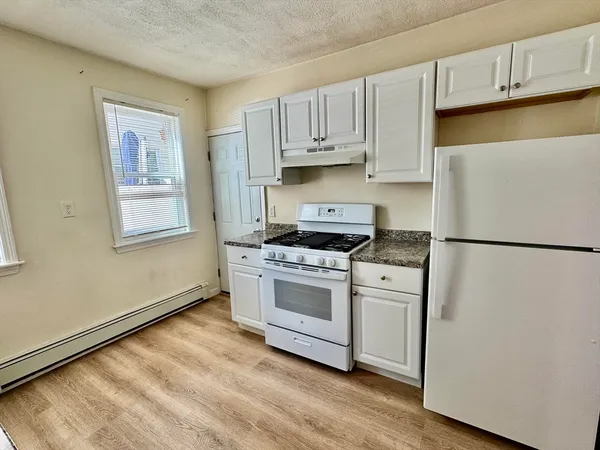 $1,800 | 21 Warren Street, Unit 1, Revere, MA 02151