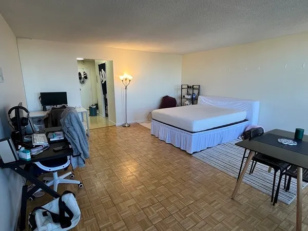 $2,500 | 44 Washington Street, Unit 1211, Brookline, MA 02445