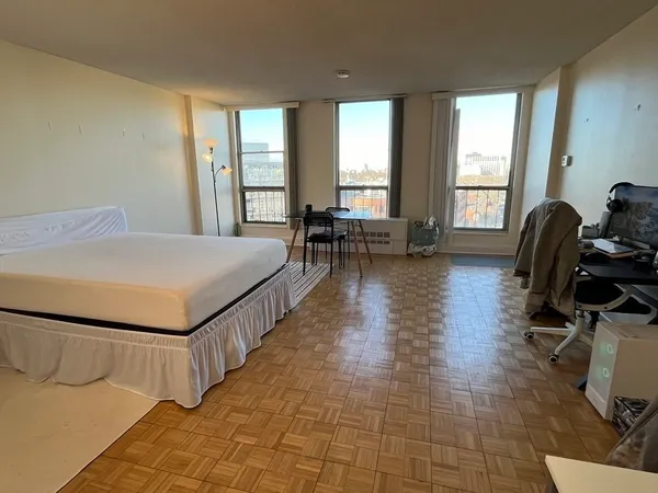 $2,500 | 44 Washington Street, Unit 1211, Brookline, MA 02445