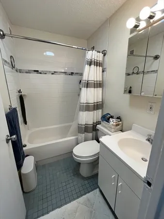 $2,500 | 44 Washington Street, Unit 1211, Brookline, MA 02445