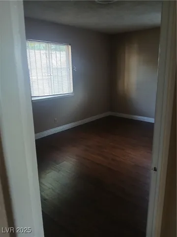 $1,650 | 3028 Scarlet Oak Avenue, Las Vegas, NV 89104