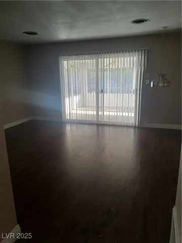 $1,650 | 3028 Scarlet Oak Avenue, Las Vegas, NV 89104