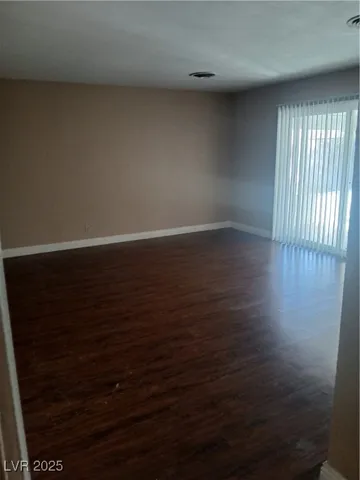 $1,650 | 3028 Scarlet Oak Avenue, Las Vegas, NV 89104