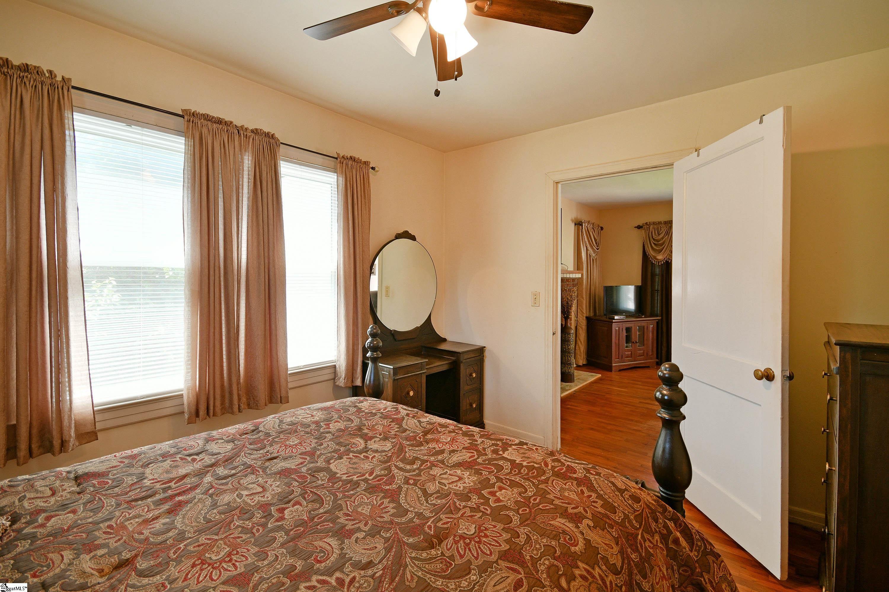 301 Crescent Hill Road Pickens, SC 29671 - Photo 23 of 32