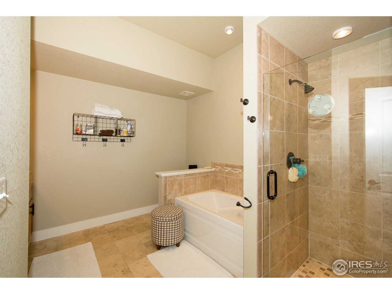915 Ridge Runner Drive Fort Collins, CO 80524 - Photo 21 of 25 Master Bath