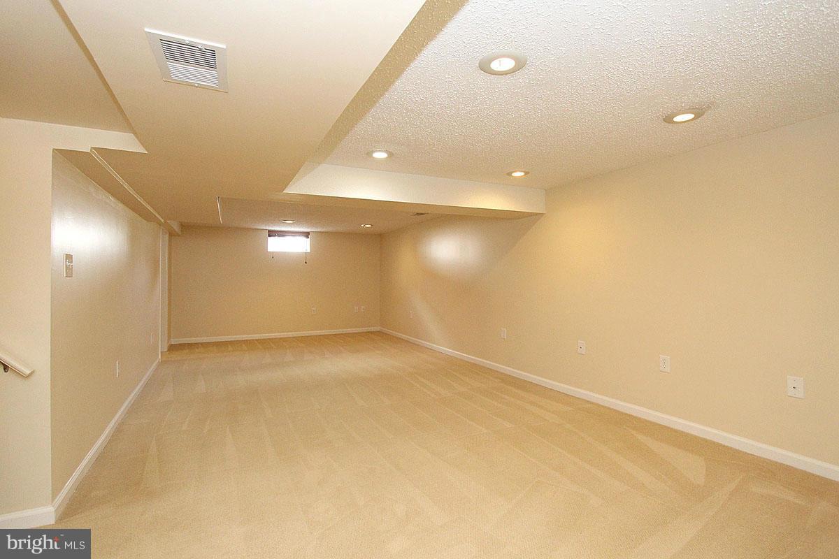 11710 Rocking Horse Road Rockville, MD 20852 - Photo 22 of 30 Basement
