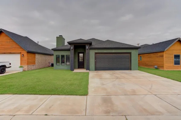 $309,000 | 1011 North Grover Avenue, Lubbock, TX 79416