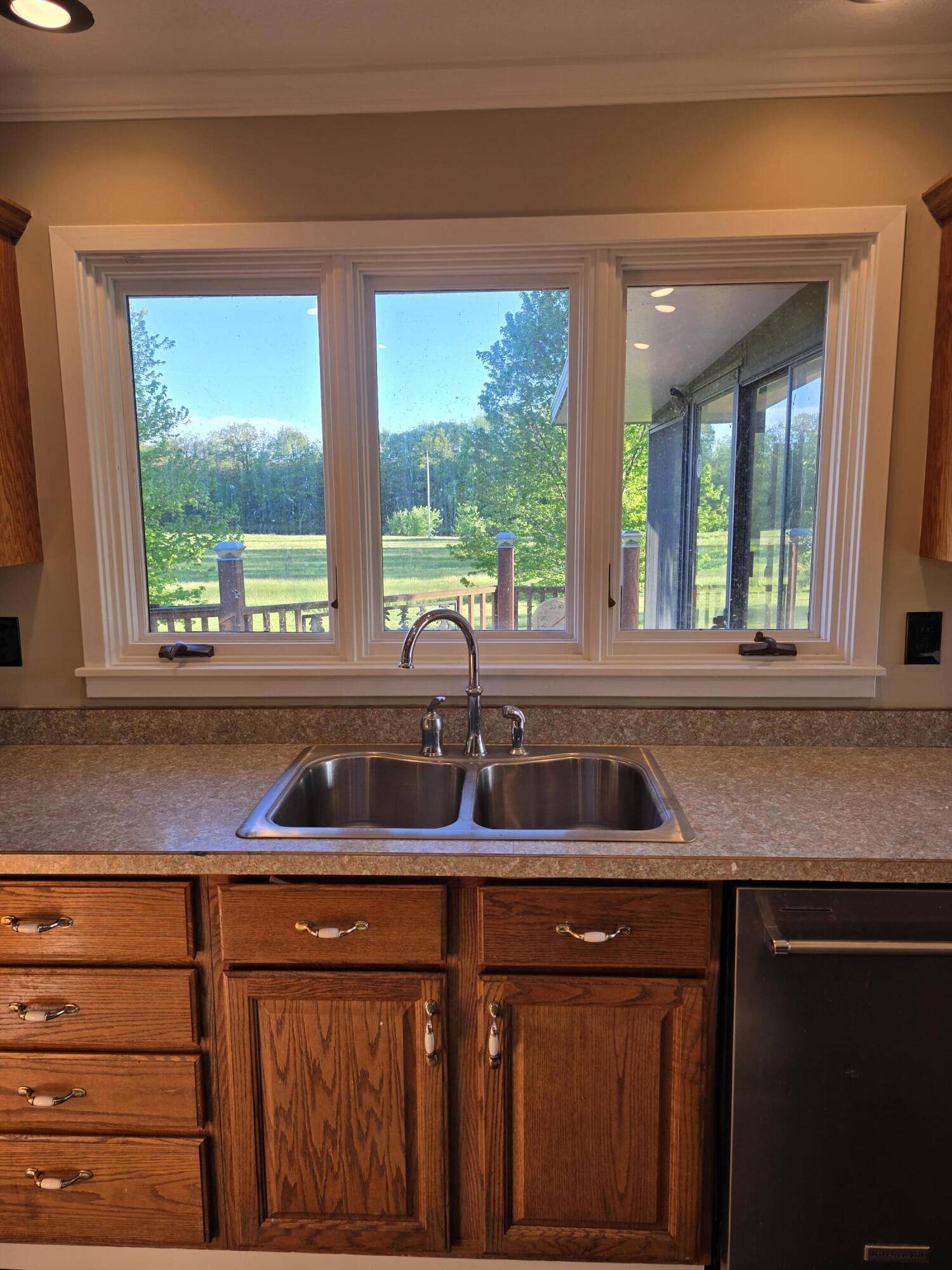 2021 West Pine River Road Breckenridge, MI 48615 - Photo 4 of 65 20260520_195805