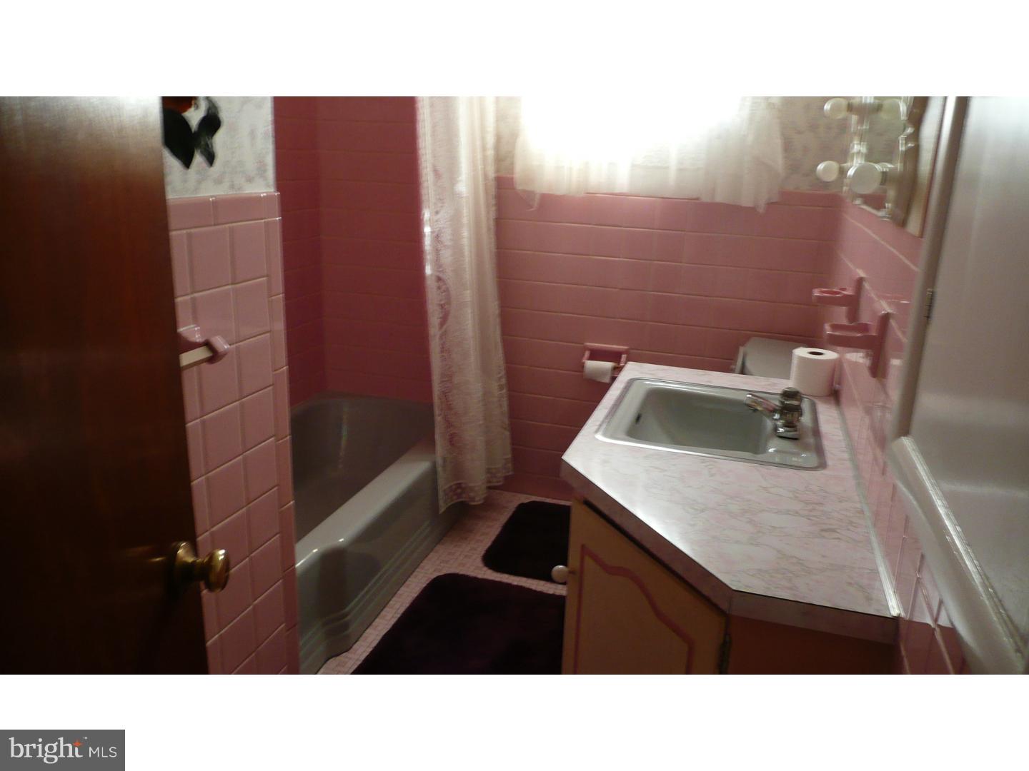 2001 Lance Road Reading, PA 19604 - Photo 12 of 18 Gallery Image 12