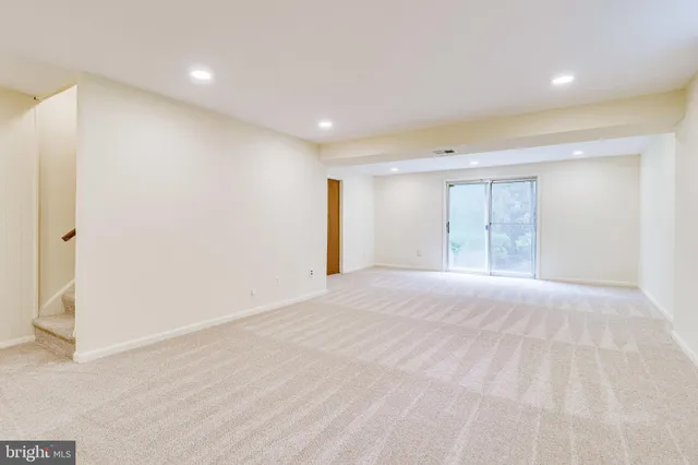 $4,400 | 4809 Tabard Place, Annandale, VA 22003