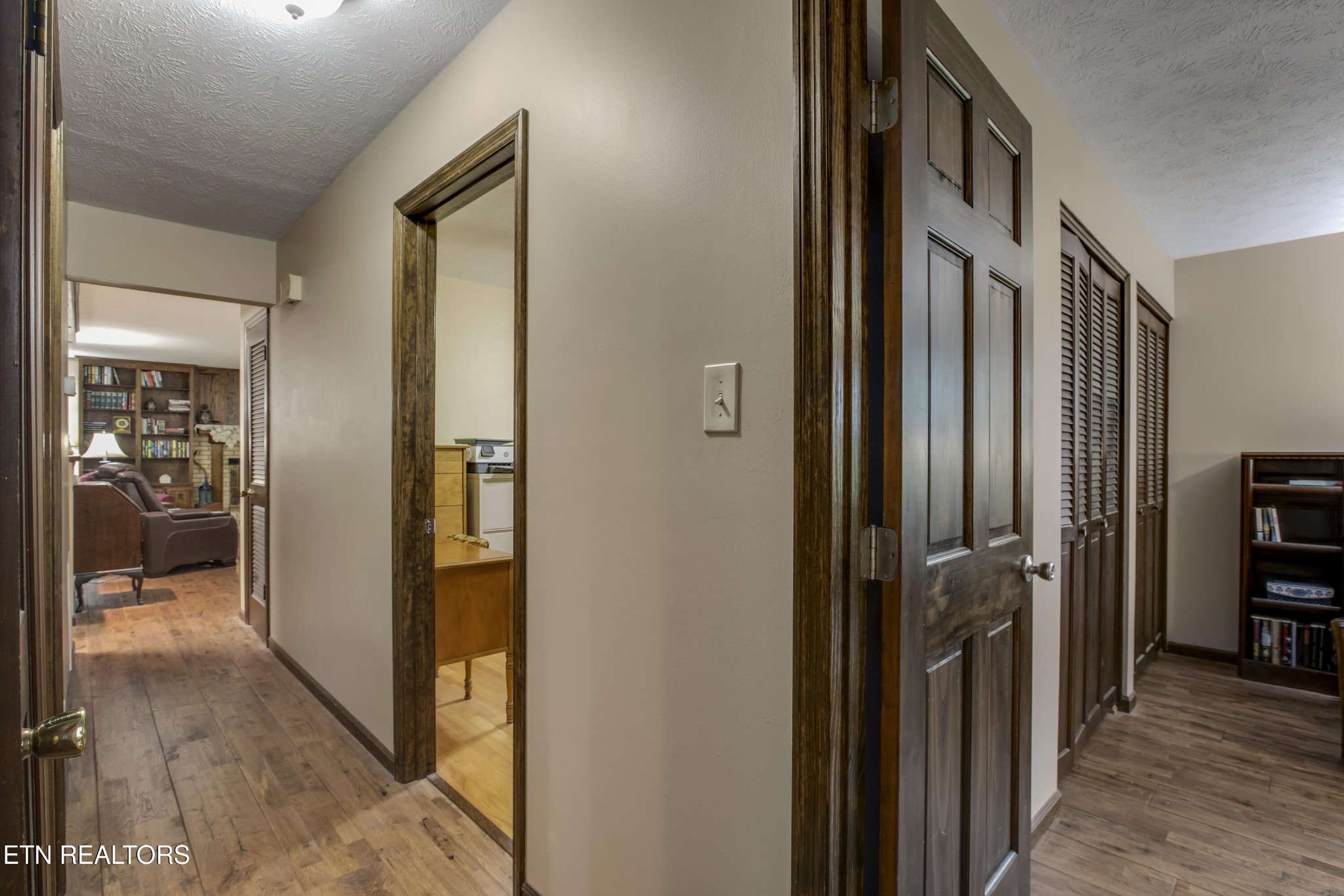 116 Mohawk Road Oak Ridge, TN 37830 - Photo 17 of 60