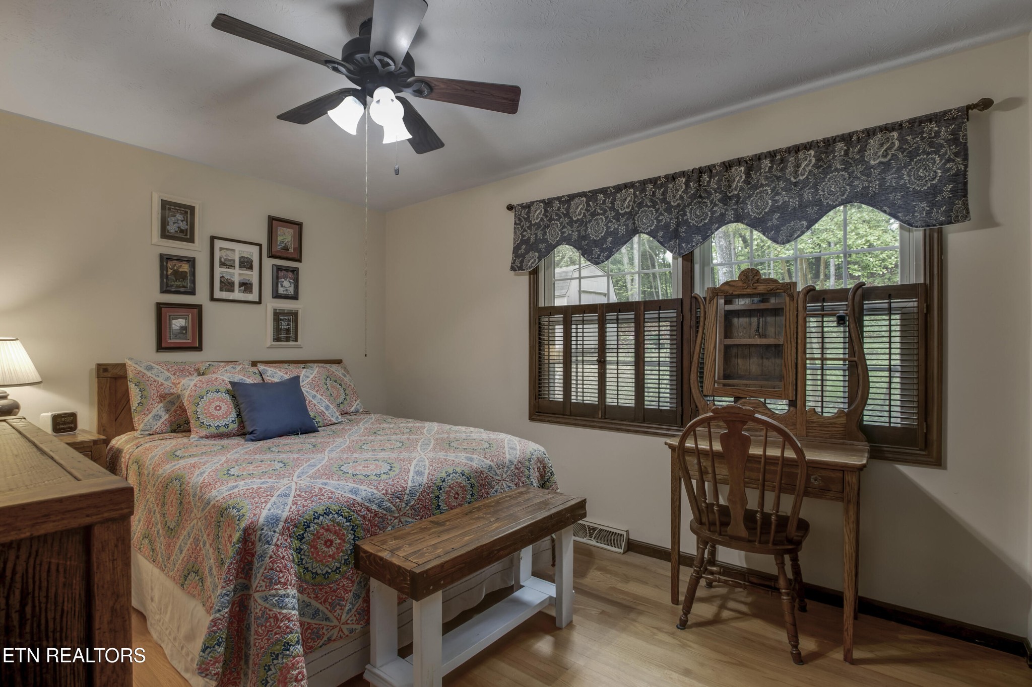 116 Mohawk Road Oak Ridge, TN 37830 - Photo 26 of 60 a bedroom with a bed and a large window
