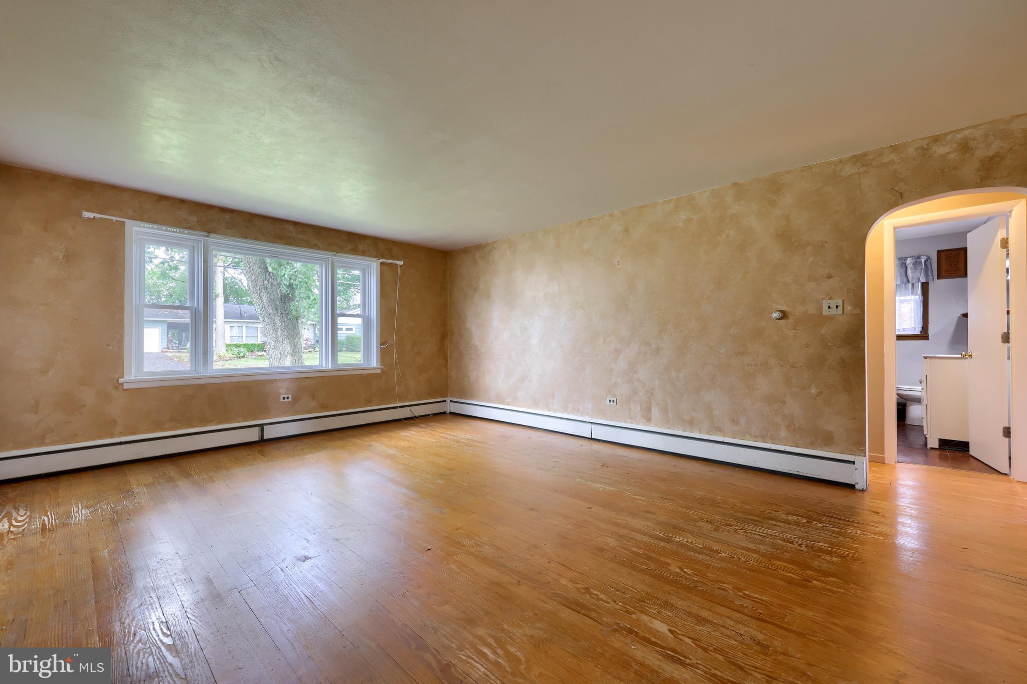 864 Kimmerlings Road Lebanon, PA 17046 - Photo 9 of 40 Gallery Image 9