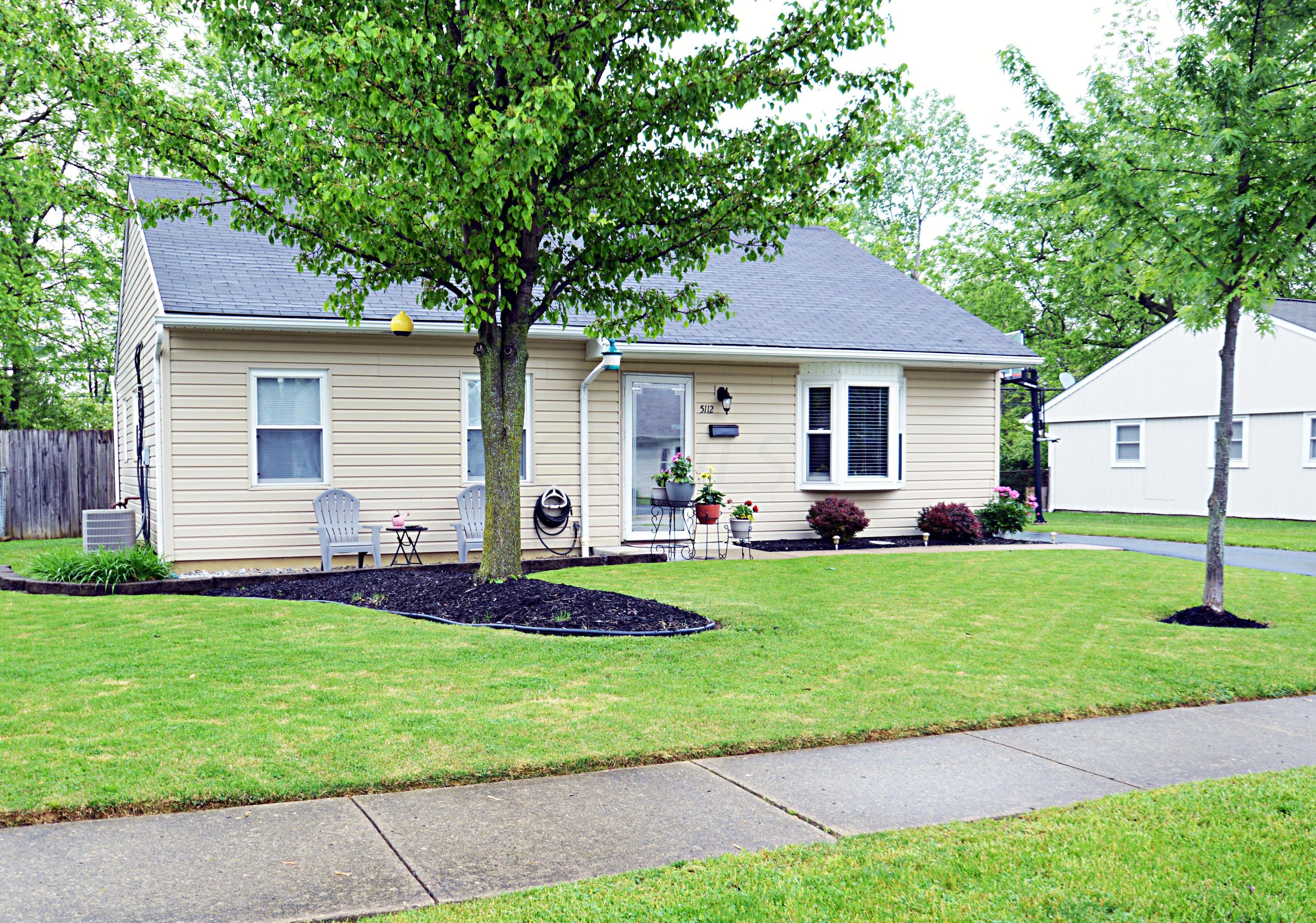 5112 Drivemere Road Hilliard, OH 43026 - Photo 1 of 23 Gallery Image 1
