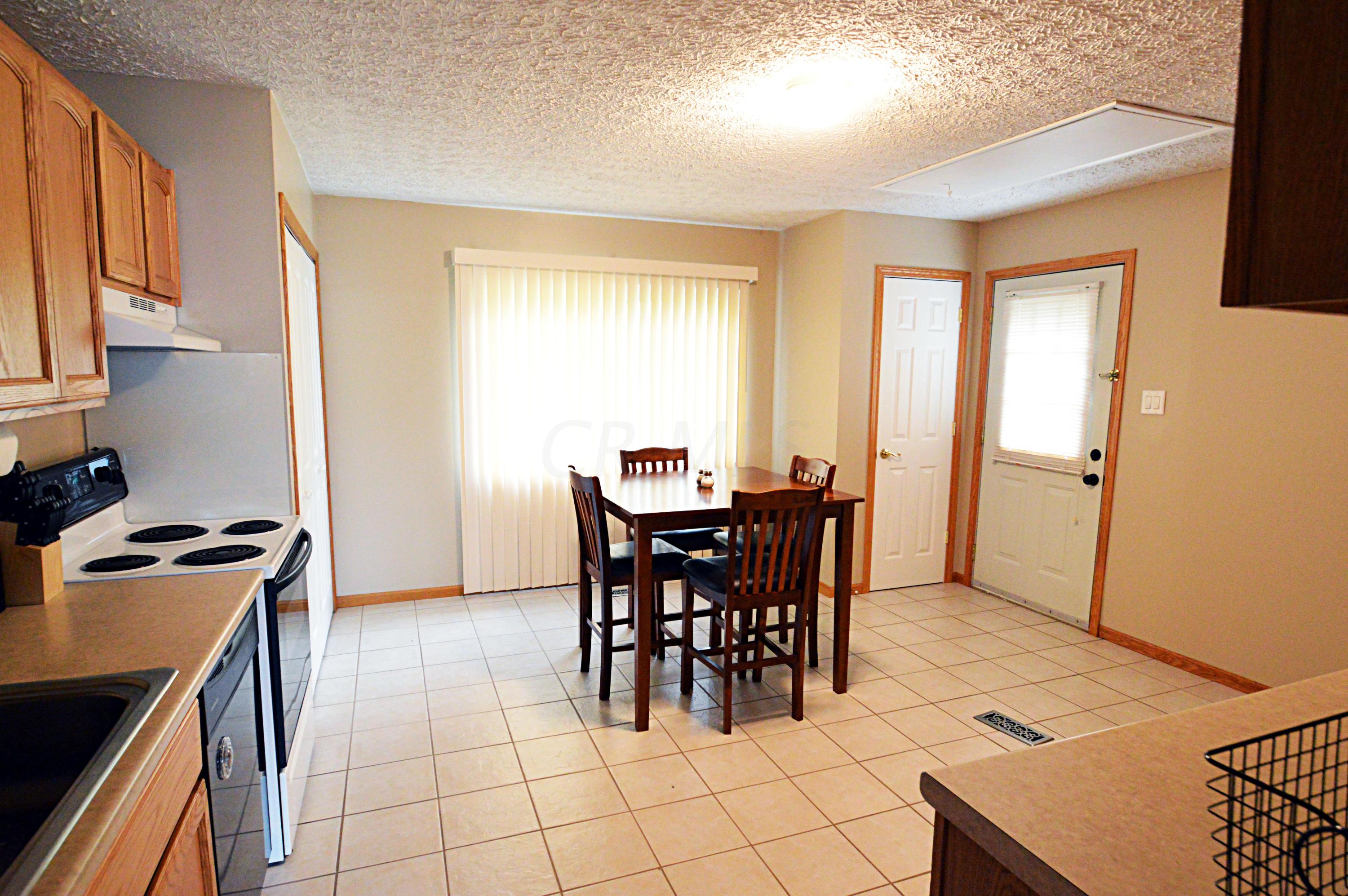 5112 Drivemere Road Hilliard, OH 43026 - Photo 12 of 23 Gallery Image 12