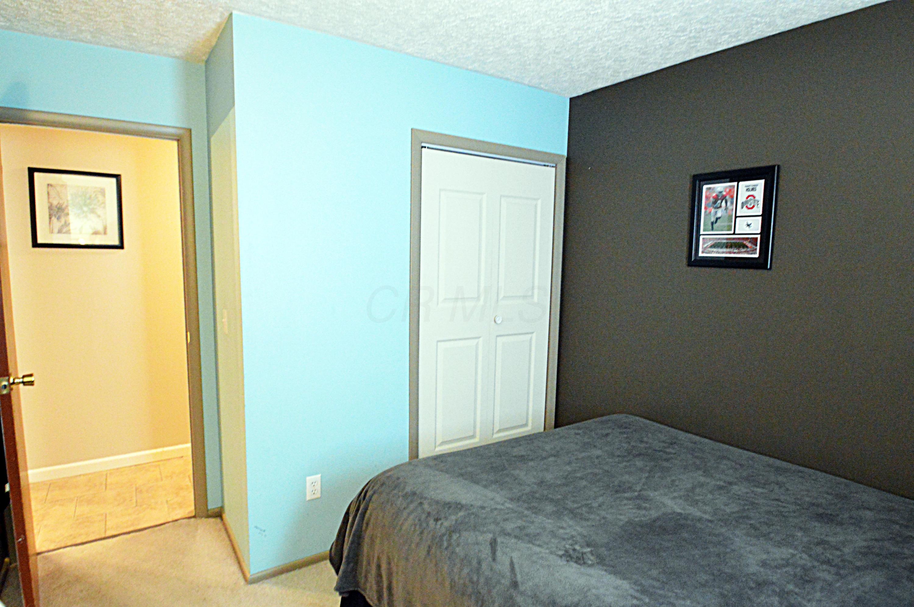 5112 Drivemere Road Hilliard, OH 43026 - Photo 19 of 23 Gallery Image 19