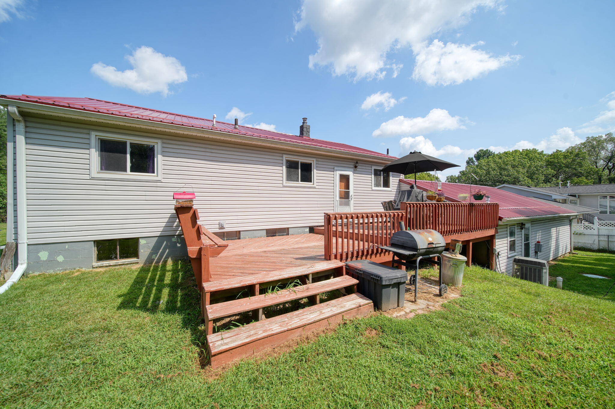 2100 North Cloverhill Road Jackson, MI 49201 - Photo 35 of 48 34-web-or-mls-DSC04337_HDR